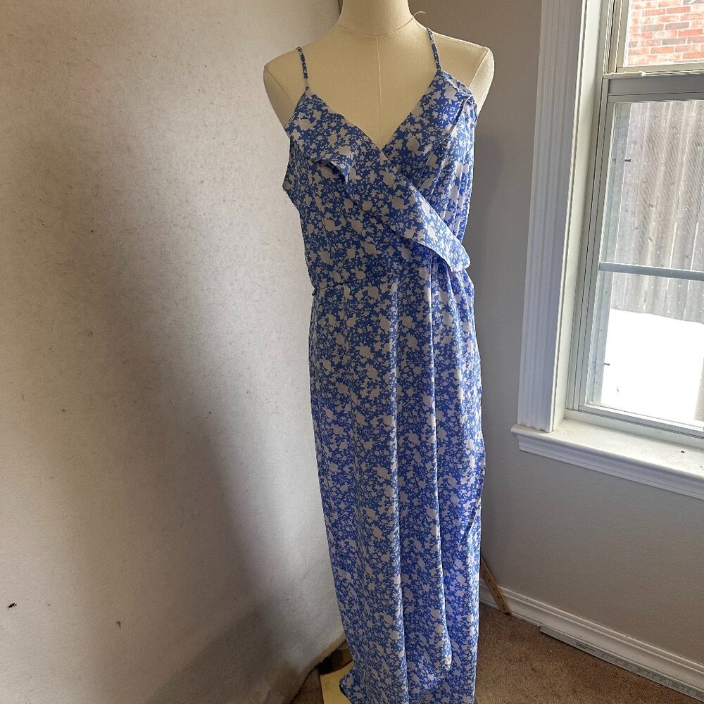GB Gianni Bini dress sz L Blue White faux wrap Maxi Floral Spaghetti Straps‎